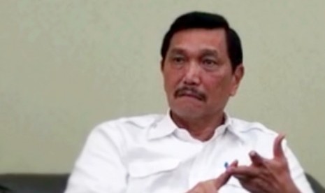 Menteri Koordinator bidang Politik Hukum dan Keamanan (Menko Polhukam) Luhut Binsar Pandjaitan 