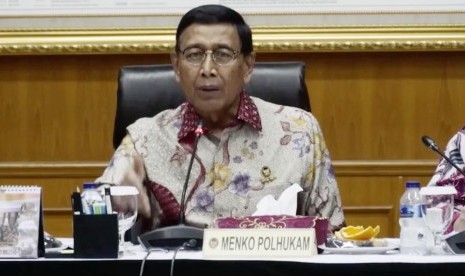 Menteri Koordinator Bidang Politik, Hukum dan Keamanan (Menko Polhukam), Wiranto