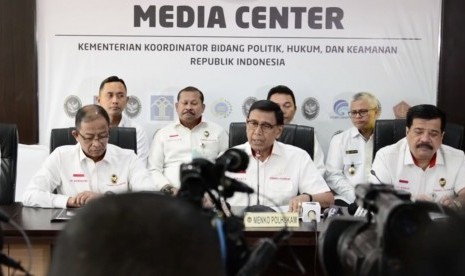 Menteri koordinator Politik Hukum dan Keamanan (Menko Polhukam), Wiranto