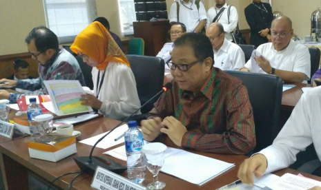 Menteri Koperasi dan UKM, Anak Agung Gede Ngurah Puspayoga saat rapat kerja dengan DPD, Senin (18/9).