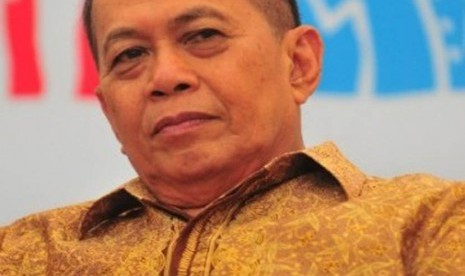 menteri koperasi dan UKM Syarif Hassan