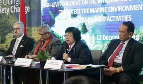 Menteri LHK Siti Nurbaya saat menghadiri High Level Dialog on the Integrative Global Agenda to Protect the Marine Environment from Land-Based Activities” pada 12 Desember 2018 di Paviliun Indonesia, Katowice, Polandia,