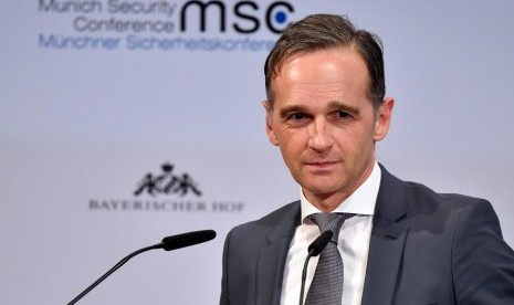 Menteri Luar Negeri Jerman Heiko Maas berbicara dalam Konferensi Kemanan Munich, Jumat (14/2). Konferensi Keamanan di Munich ikut awasi embargo senjata dan gencatan senjata Libya.