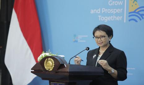 Menteri Luar Negeri (Menlu) RI Retno Marsudi mengatakan bahwa demokrasi akan membantu menghadapi tantangan sulit di tahun 2023. 