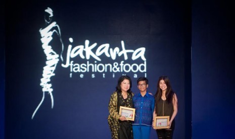 Menteri Pariwisata dan Ekonomi Kreatif Mari Elka Pangestu saat hadir di acara Jakarta Fashion and Food Festival 2014