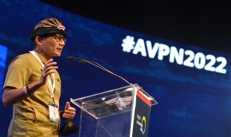 Menteri Pariwisata dan Ekonomi Kreatif (Menparekraf) Sandiaga Uno saat Konferensi Asian Venture Philanthropy Network (AVPN) 2022 di Nusa Dua, Badung, Bali, Selasa (21/6/2022). 