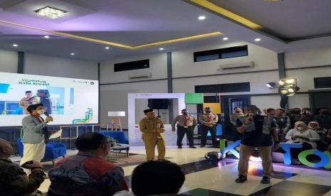 Menteri Pariwisata dan Ekonomi Kreatif Sandiaga Salahuddin Uno dalam workshop pengembangan subsektor kuliner dan kriya di Kota Serang, Banten.