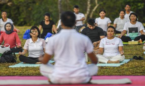 Mindfulness adalah bentuk meditasi yang populer di mana Anda berfokus untuk menyadari secara intens apa yang Anda rasakan saat ini. /ilustrasi