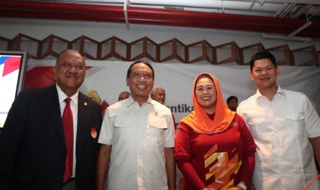 Menteri Pemuda dan Olahraga (Menpora) RI, Zainudin Amali, mendukung Ketua Umum FPTI, Yenny Wahid, yang ingin menggelar kejuaraan dunia panjat tembing. 