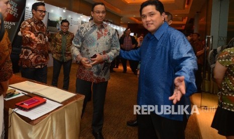 Menteri Pendidikan dan Kebudayaan Anies Baswedan saat acara malam penganugerahan Tokoh Perubahan Republika 2015 di Jakarta, Senin (21/3) malam. 