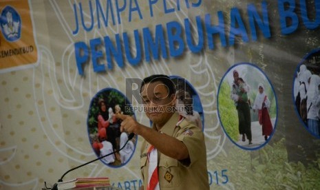 Menteri Pendidikan dan Kebudayaan (Mendikbud) Anies Baswedan berbicara saat jumpa pers terkait peluncuran program penumbuhan Budi Pekerti (PDB) di Jakarta, Jumat (24/7).