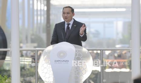 Menteri Perdagangan Muhammad Lutfi memberikan sambutan saat pembukaan National Day Indonesia di Al Wasl Plaza, Expo 2020 Dubai, Dubai, Uni Emirat Arab, Kamis (4/11/2021). Paviliun Indonesia menggelar National Day pada ajang internasional Expo 2020 Dubai dengan mengusung tema Land of Diversity - Folklore Performance. 