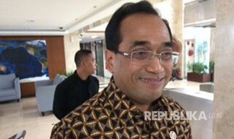 Menteri Perhubungan, Budi Karya Sumadi bertemu Menko Maritim, Luhut Binsar Pandjaitan untuk membahas persiapan mudik, Selasa (4/3).