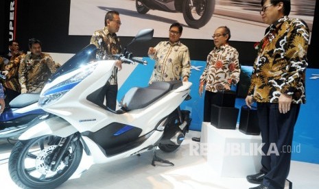 Honda PCX Electric.