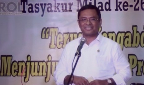 Menteri Perindustrian, Saleh Husin