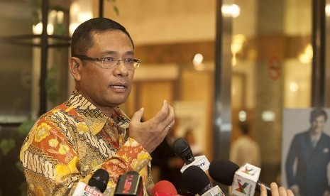 Menteri Perindustrian Saleh Husin