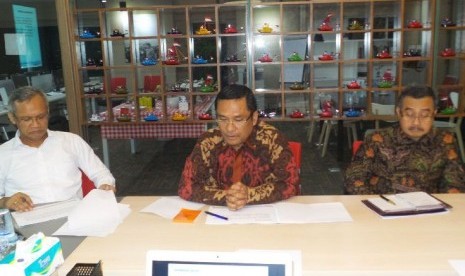 Menteri Perindustrian, Saleh Husin dan Arya Bima