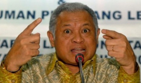 Menteri Pertahanan Purnomo Yusgiantoro