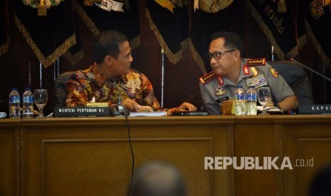 Menteri Pertanian Amran Sulaiman dan Kapolri Tito Karnavian