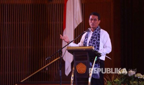 Menteri Pertanian Amran Sulaiman menyampaikan kuliah umum di Grha Sanusi, Universitas Padjadjaran, Senin (15/5).