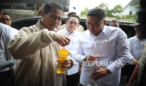 Menteri Pertanian (Mentan) Andi Amran Sulaiman kembali melakukan inspeksi mendadak (sidak). Kali ini sidak dilakukan di Pasar Tambahrejo, Surabaya, Jawa Timur, pada Jumat (14/3/2025).