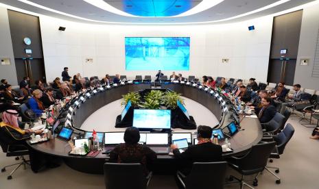 Menteri Pertanian Syahrul Yasin Limpo bersama Menteri Keuangan Sri Mulyani saat menghadiri  Joint Finance and Agriculture Ministers’ Meeting (JFAMM) G20 di Washington DC, Amerika Serikat, Selasa (11/12/2022) waktu setempat. Menteri Keuangan Sri Mulyani mengatakan ancaman krisis pangan global menjadi isu utama yang dibahas oleh forum G20. Menurutnya, fokus pembahasan isu pangan berkaitan dengan nutrisi dan pupuk.