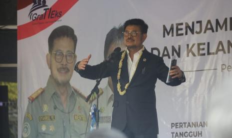 Menteri Pertanian Syahrul Yasin Limpo melepas ekspor produk pertanian senilai Rp 25,5 miliar ke 23 negara.