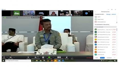 Menteri Pertanian, Syahrul Yasin Limpo mengikuti Indonesian Agriculture Forum 2020 melalui video conference, Kamis (30/4).