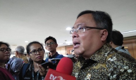 Menteri Riset dan Teknologi (Menristek) dan Kepala Badan Riset Inovasi Nasional (BRIN), Bambang Permadi Soemantri Brodjonegoro ditemui di Gedung II BPPT, Jakarta Pusat, Selasa (29/10). 