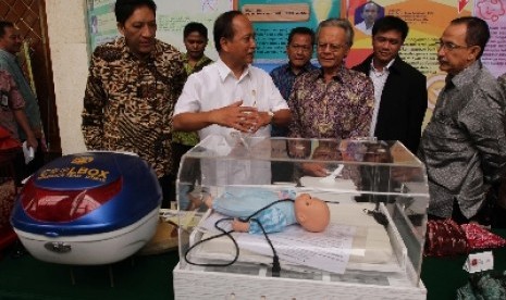 Menteri Riset, Teknologi, dan Pendidikan Tinggi Mohamad Nasir.