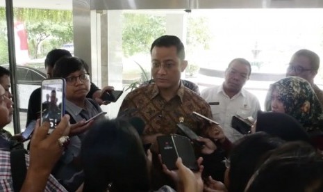 Menteri Sosial, Juliari Batubara 