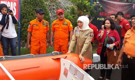 Menteri sosial Khofifah Indar Parawansa membuka Pelatihan Penjenjangan Tagana Madya Angkatan I dan II Bidang Search and Resque dan Pemantapan TOT Dukungan Psikososial di Tagana Training Centre Sentul Kab. Bogor.