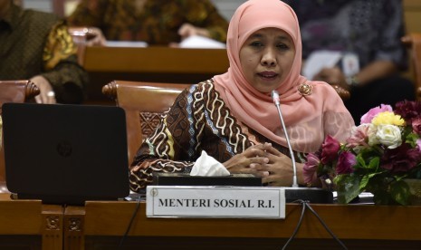 Menteri Sosial Khofifah Indarparawansa 