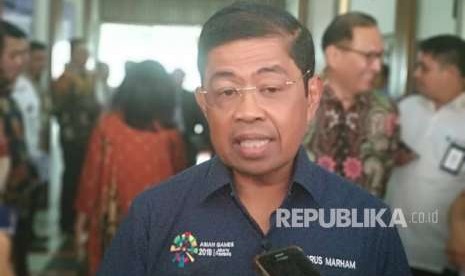 Menteri Sosial (Mensos) Idrus Marham menjelaskan mengenai perluasan penerima Bantuan Pangan Non Tunai (BPNT) di 59 kabupaten/kota sebanyak 3,5 juta keluarga di Kementerian Koordinator Pembangunan Manusia dan Kebudayaan (Kemenko PMK), Kamis (23/8). 