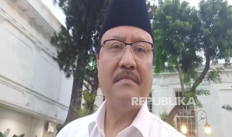 Menteri Sosial (Mensos) Saifullah Yusuf alias Gus Ipul di Istana Kepresidenan Jakarta, Senin (3/3/2025).