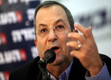 Menteri Pertahanan Ehud Barak