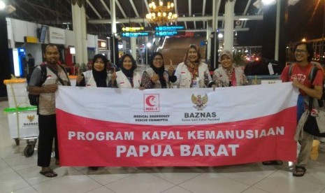 MER-C bekerja sama dengan berbagai pihak untuk program Kapal Kemanusiaan.