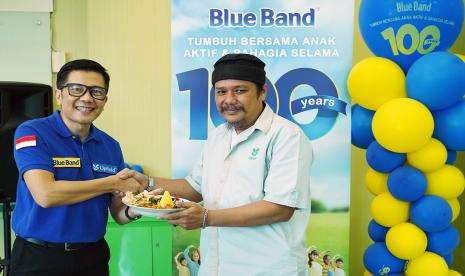 Merayakan ulang tahun yang ke-100, BlueBand memperkuat komitmen dalam mendukung tumbuh kembang anak aktif dan bahagia (ilustrasi). 