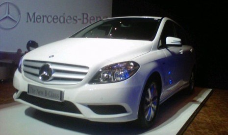 Mercedes  S-Class