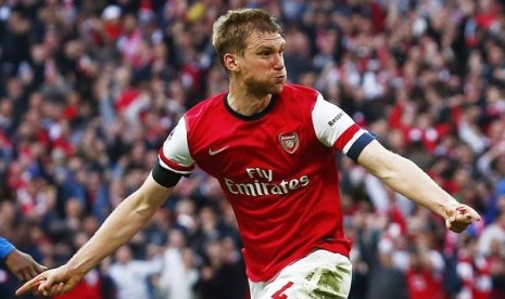 Mertesacker