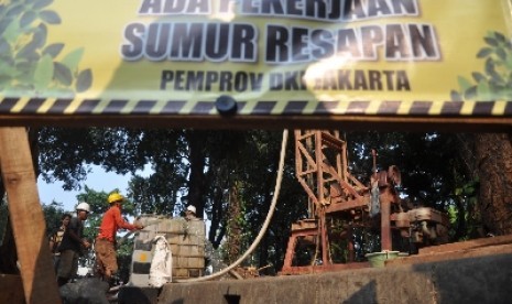 Meski kewajiban membangun sumur resapan sudah diberlakukan mekanisme pemantauannya masih jadi kendala.