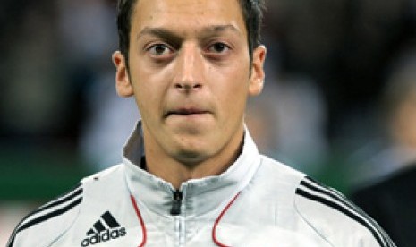 Mesut Oezil