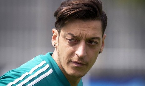 Mesut Oezil