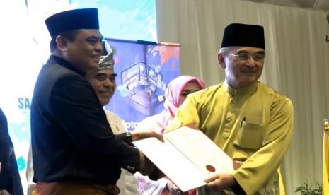 Mesyuarat Majlis Tertinggi (Red: Musyawarah Mejelis Tertinggi) Dunia Melayu Dunia Islam, memilih Komjen Pol (Purn) Dr (HC) H Syafruddin MSi menjadi Wakil Presiden. Keputusan diambil setelah mempertimbangkan kiprah Syafruddin dalam kegiatan kemanusiaan dan keumatan di Indonesia dan di luar Indonesia.