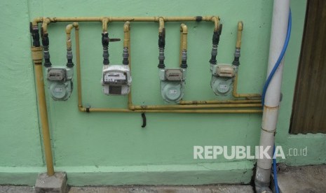 Meteran jaringan gas rumah tangga PGN terpasang di Rusun Klender, Jakarta, Rabu (14/11).