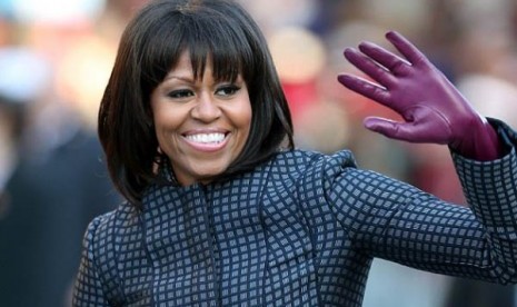 Michelle Obama dan poninya