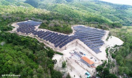 Microgrid di Nusa Penida, Klungkung, Bali. 