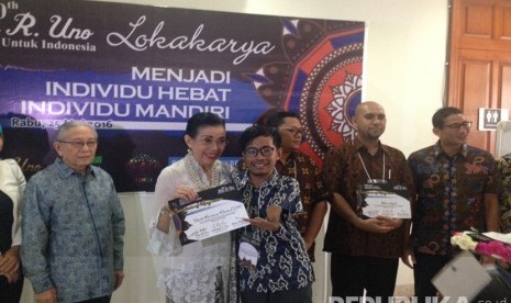 Mien Uno gelar Lokakarya melibatkan para pengusaha UKM, Rabu (25/5). (Republika/Maman Sudiaman)