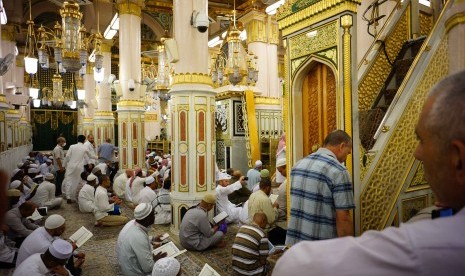 Mihrab di Masjid Nabawi, Madinah, Arab Saudi.