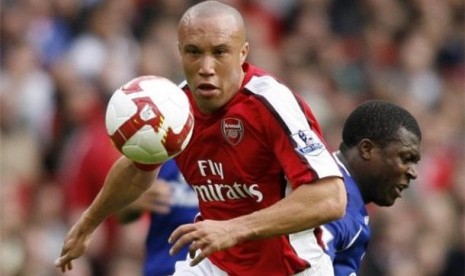 Mikael Silvestre